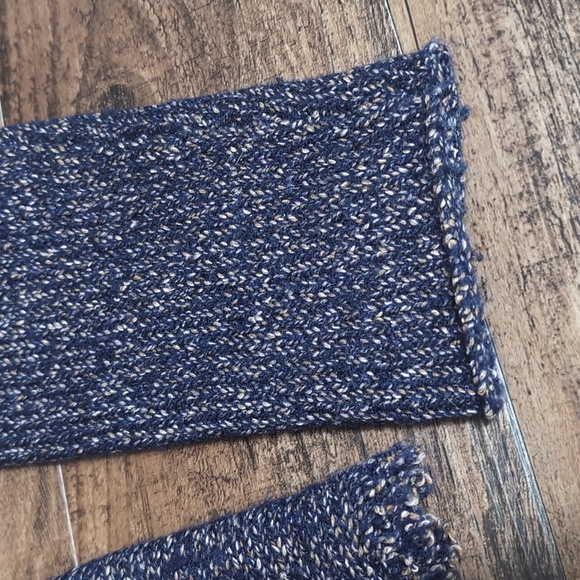 Eileen Fisher Italian Yarn Wool Blend Fringe Hem Sweater - Size XS in Midnight - Picture 6 of 9